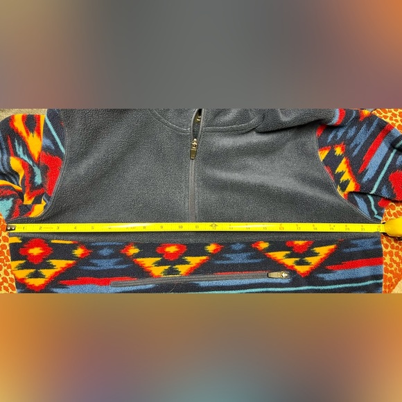 RSQ Like New Fleece Hoodie men’s small. Warm, colorful, excellent condition! - Picture 7 of 8